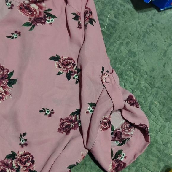 Torrid 3/4 length sleeve blouse - Picture 2 of 3